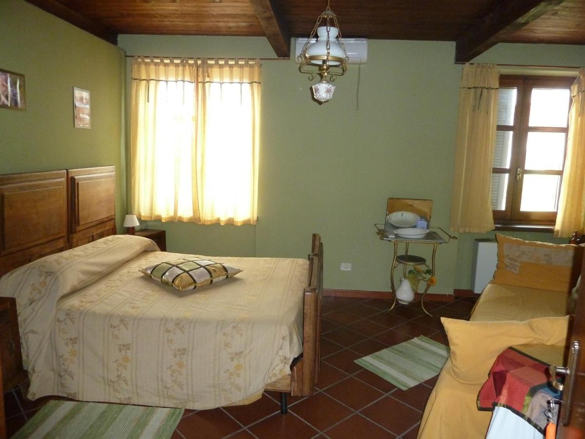 Agriturismo San Martino Castiglione Tinella Номер фото