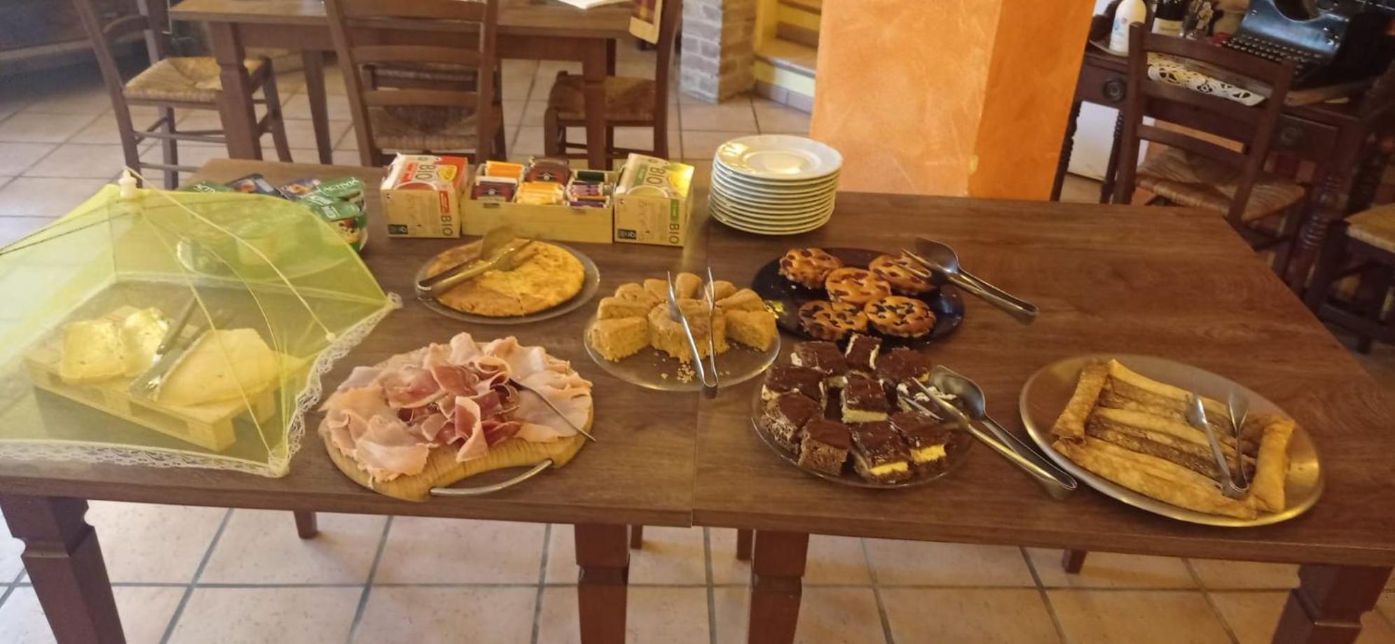 Agriturismo San Martino Castiglione Tinella Екстер'єр фото