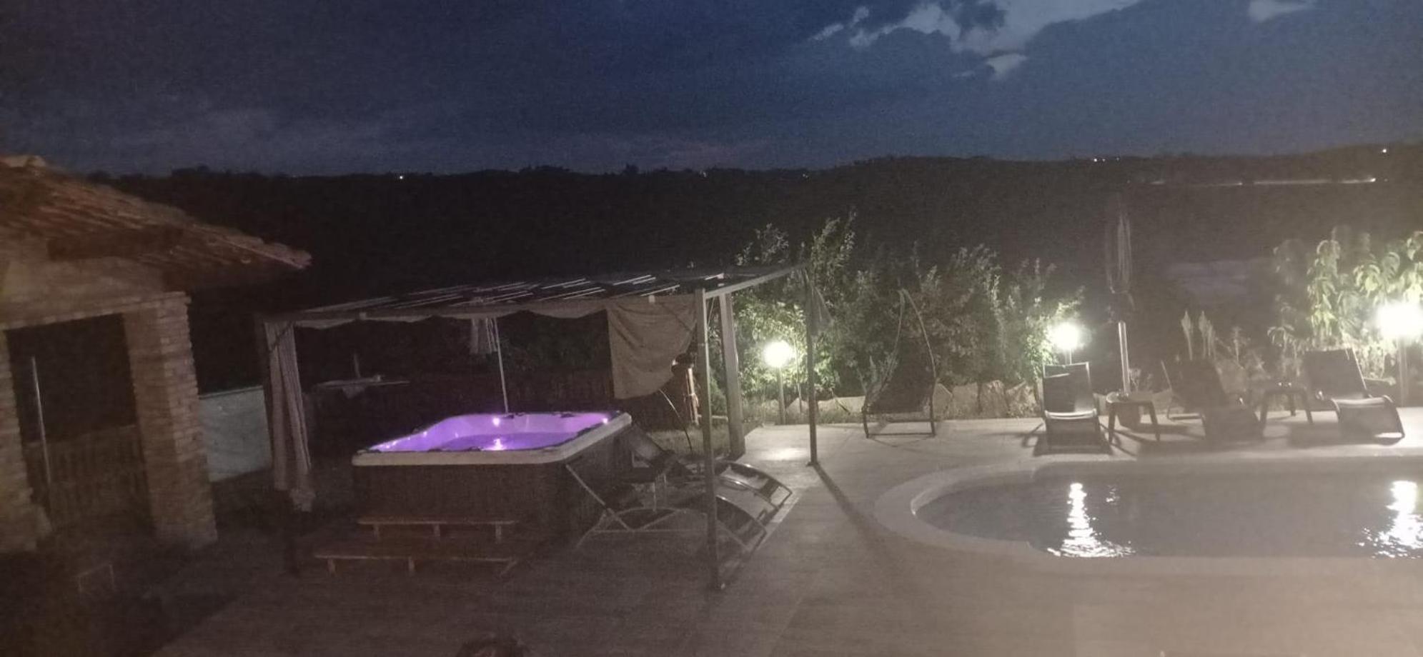Agriturismo San Martino Castiglione Tinella Екстер'єр фото