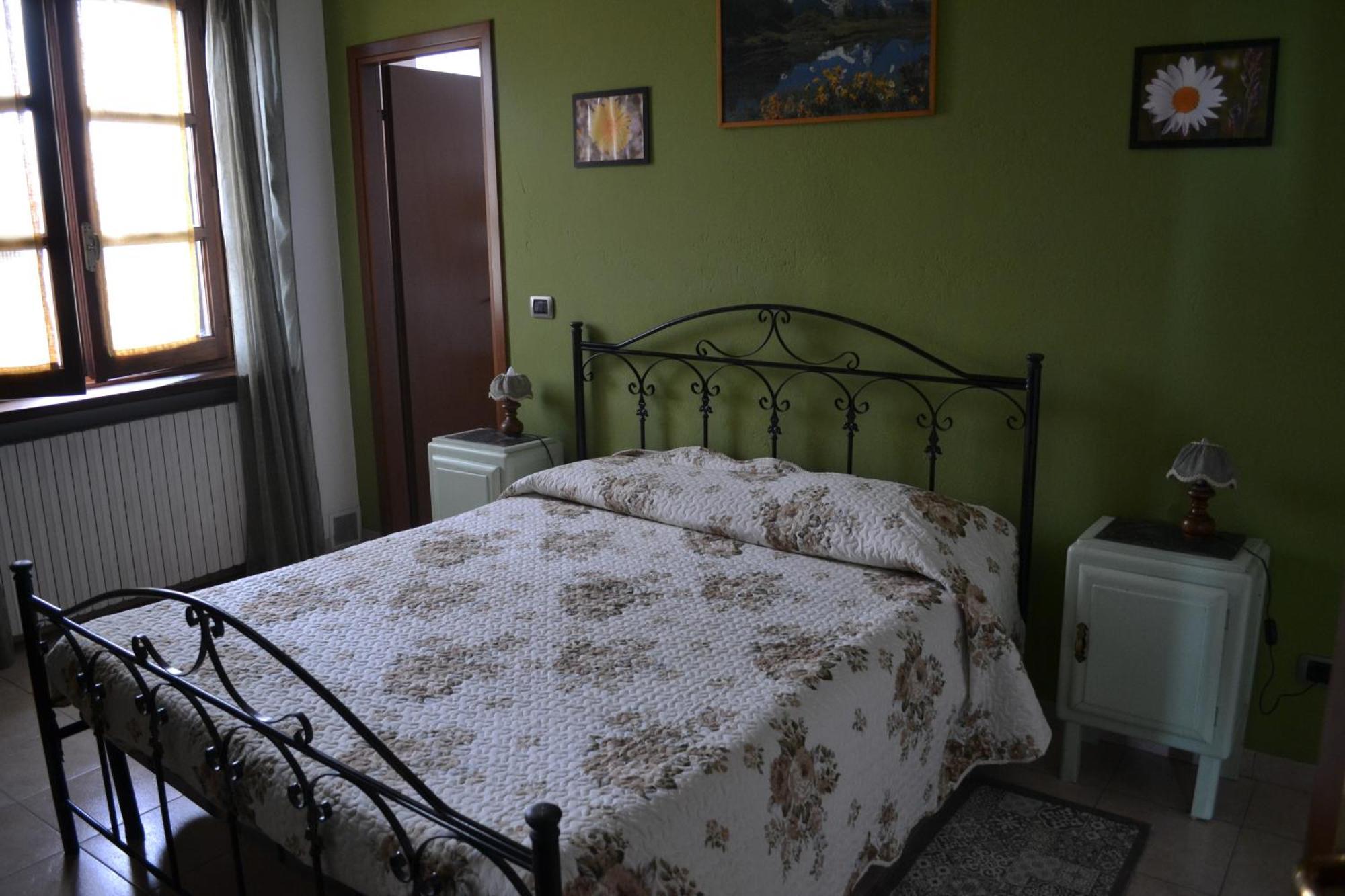 Agriturismo San Martino Castiglione Tinella Екстер'єр фото