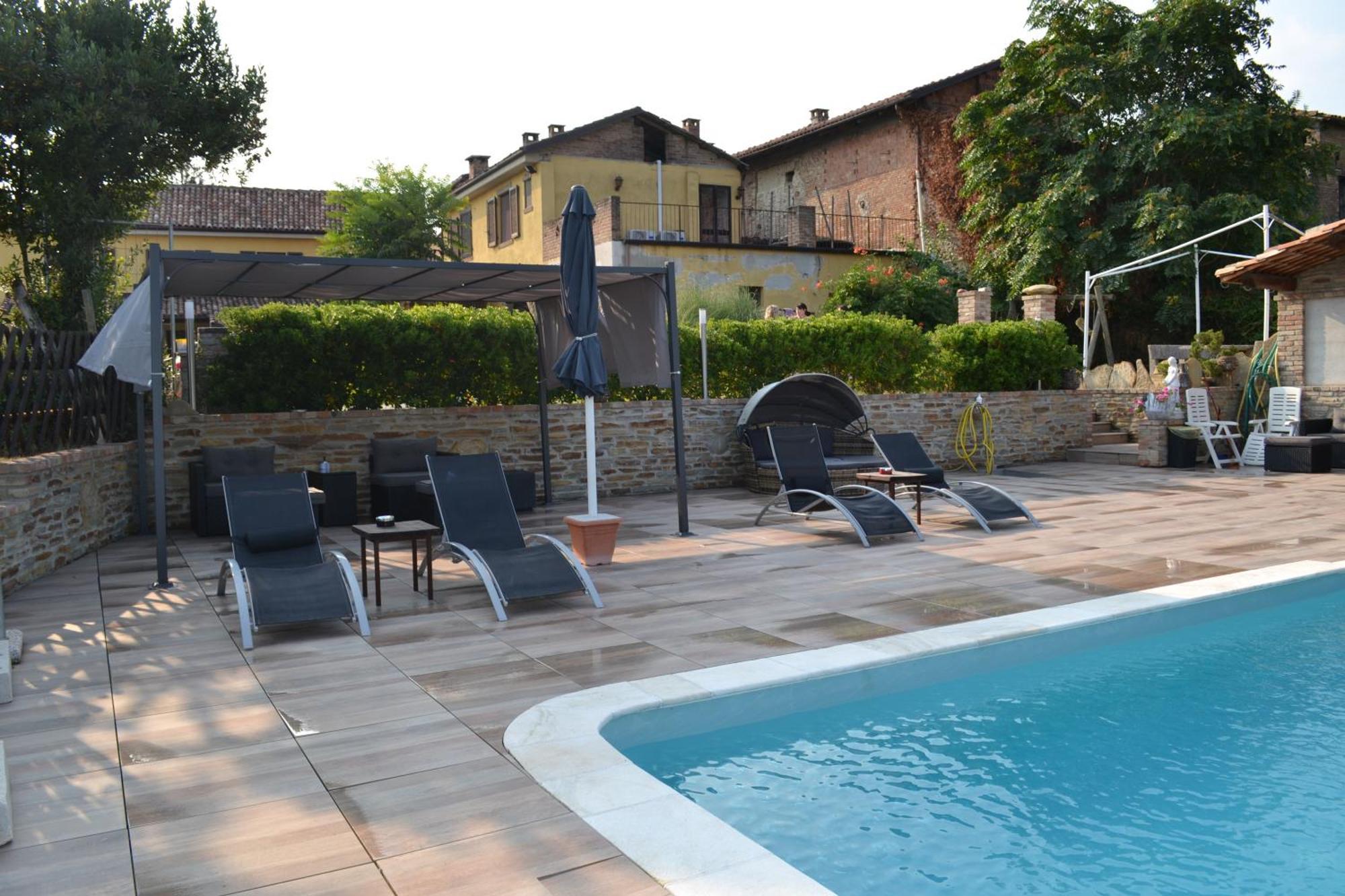 Agriturismo San Martino Castiglione Tinella Екстер'єр фото
