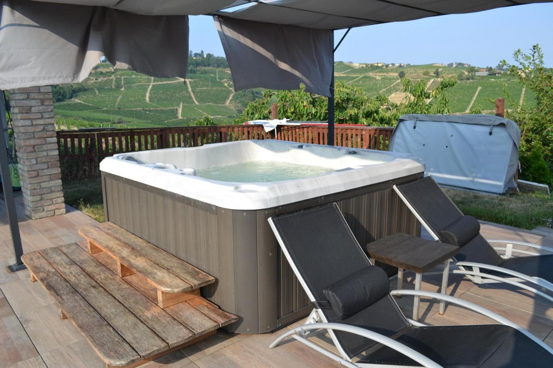 Agriturismo San Martino Castiglione Tinella Екстер'єр фото