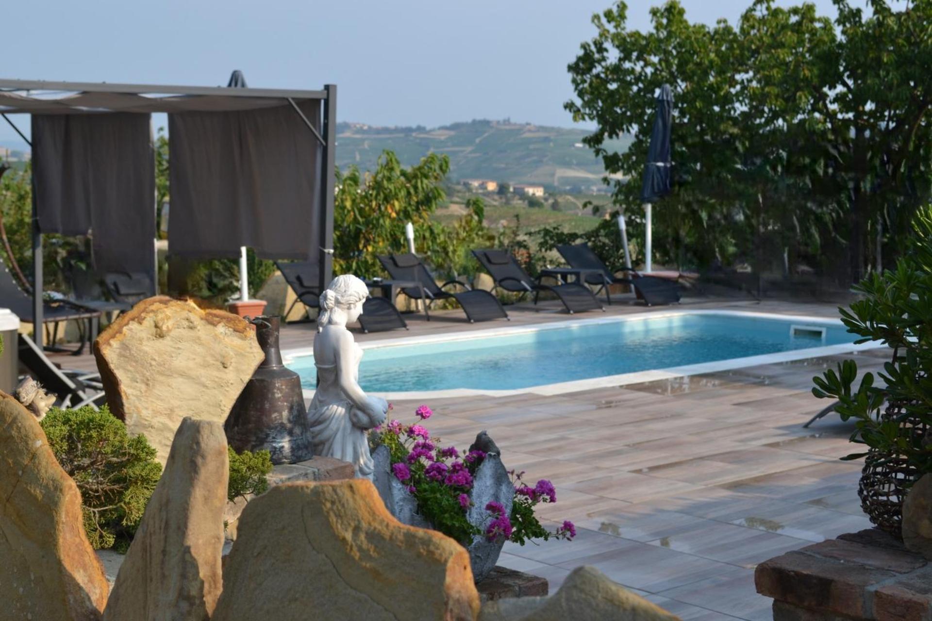 Agriturismo San Martino Castiglione Tinella Екстер'єр фото